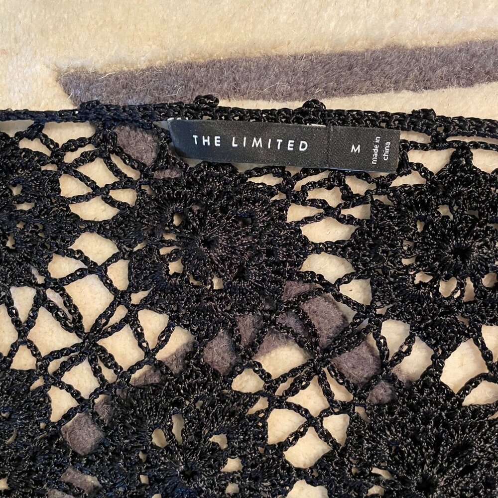 The Limited Crocheted Flower 3/4 Sleeve Sheer Top NWOT - Picture 2 of 3
